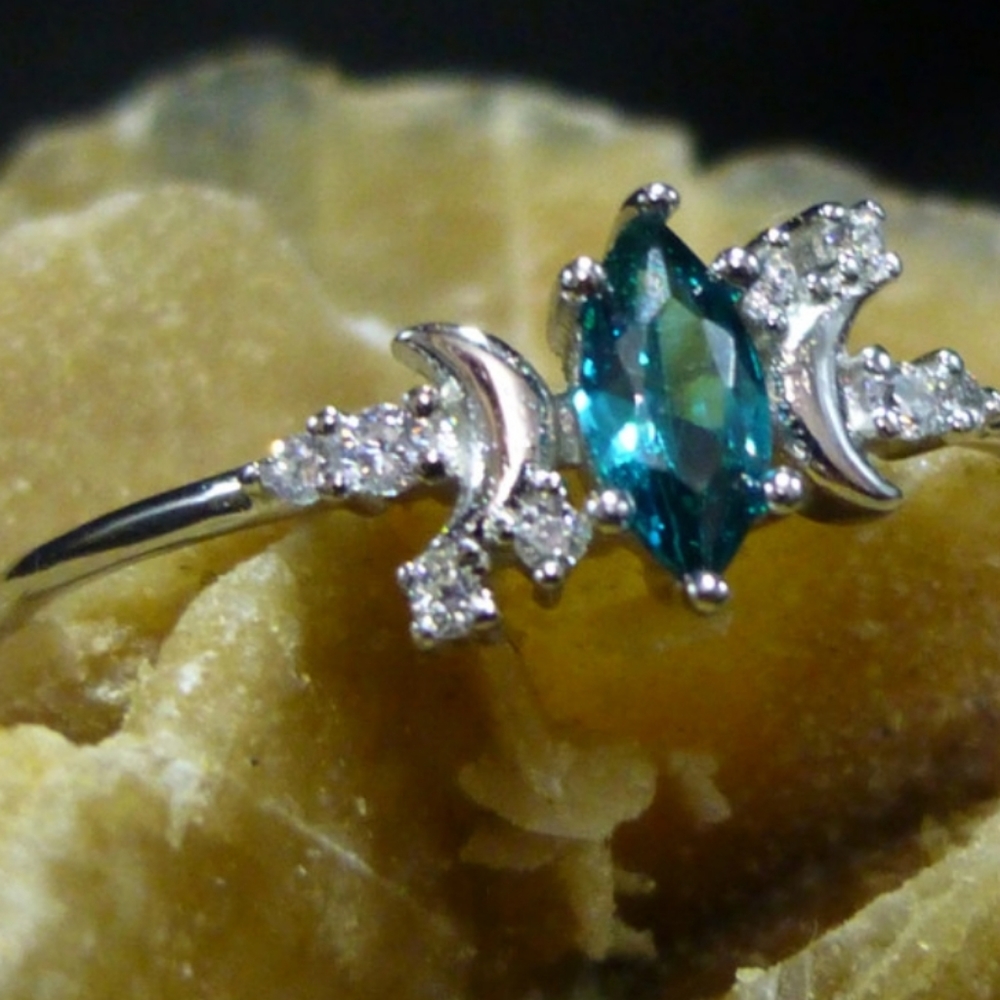 Crescent Moons Blue Aquamarine Minimalist Sterling Silver Ring 925